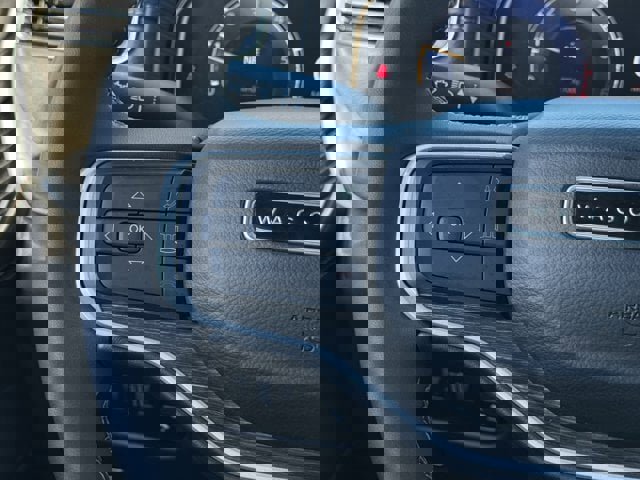 Used 2023 Jeep Wagoneer Series III w/ Convenience Group I image 14