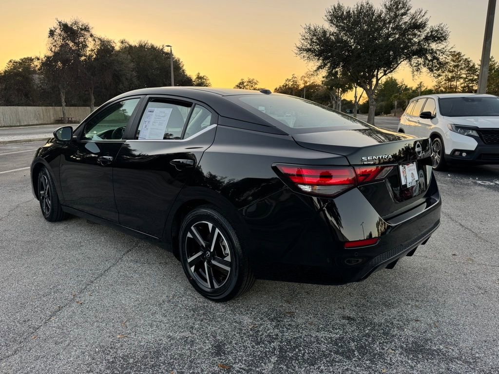Used 2024 Nissan Sentra SV image 6