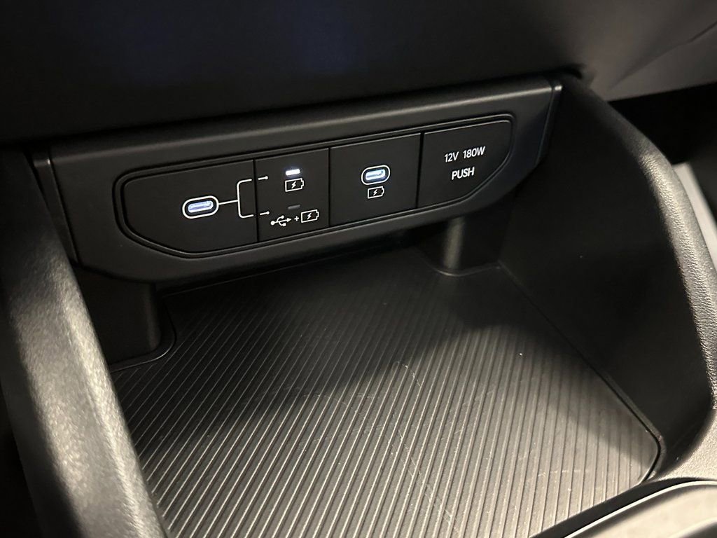 Used 2025 Kia K4 LXS image 15