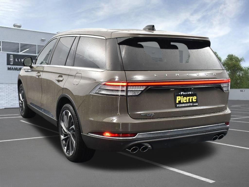 New 2025 Lincoln Aviator Reserve w/ Equipment Group 201A image 7