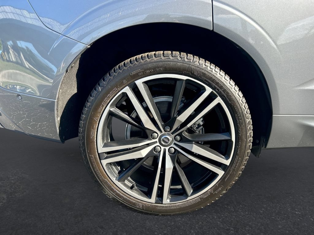 Used 2021 Volvo XC60 T8 R-Design w/ Advanced Package AWD/4WD image 31