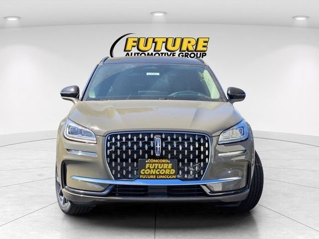 New 2025 Lincoln Corsair Grand Touring w/ Equipment Group 302A AWD/4WD image 23