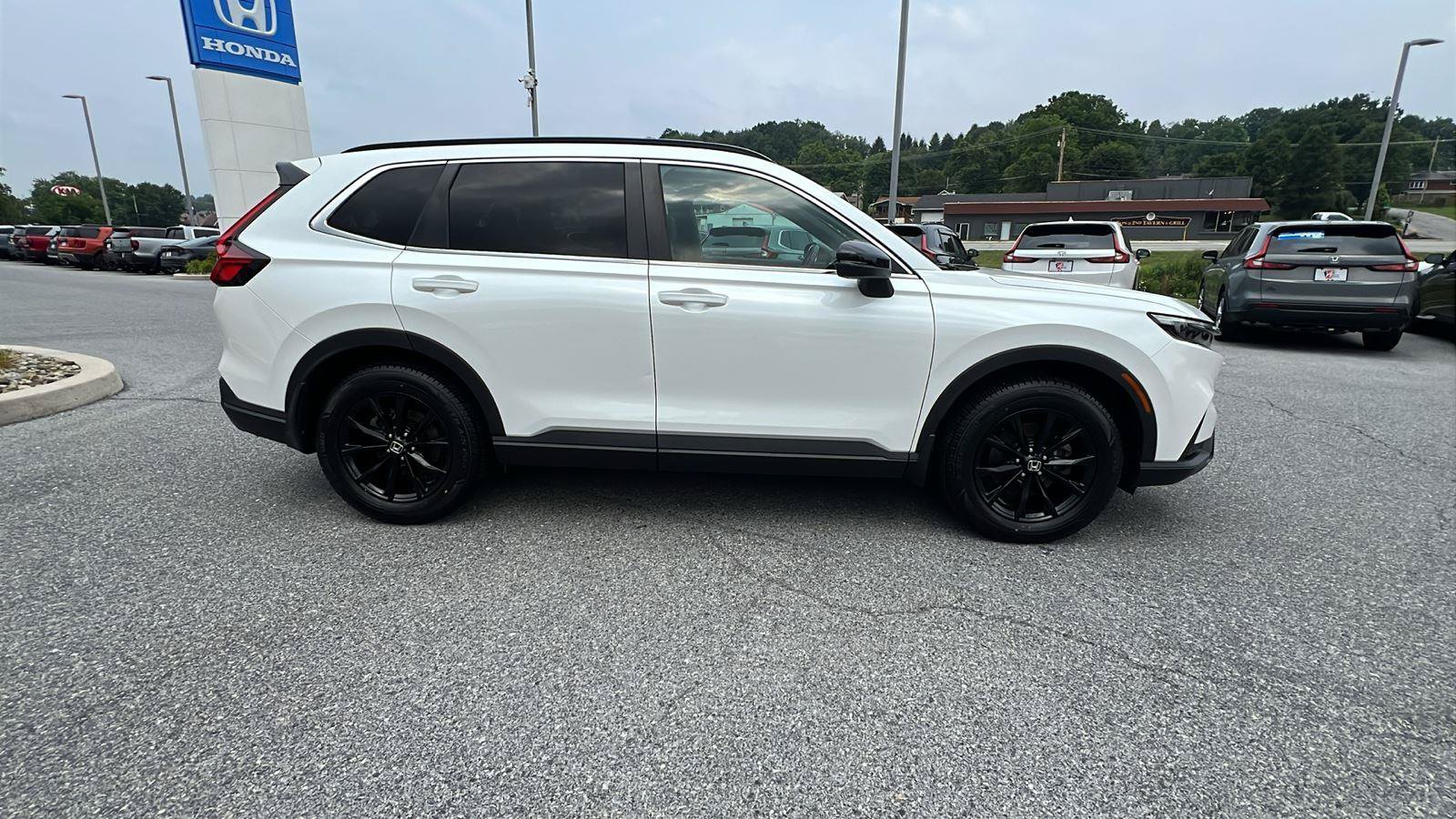 Used 2024 Honda CR-V Sport-L image 3