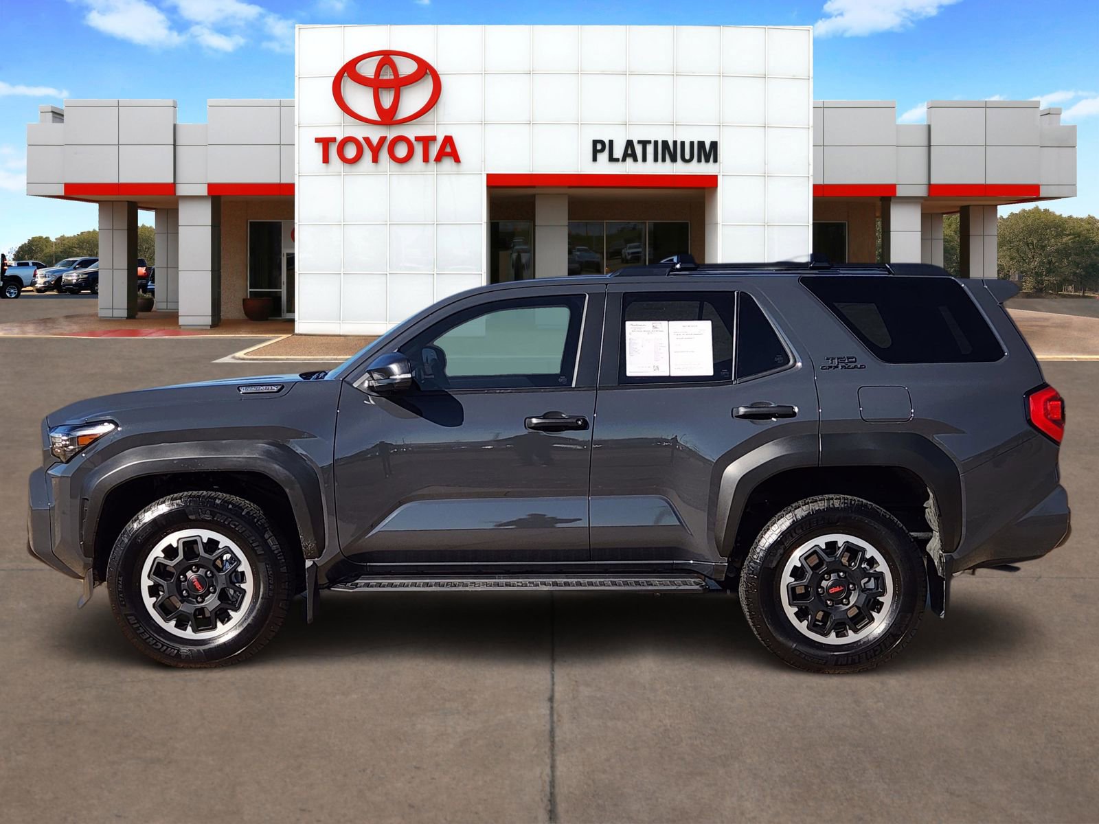 Used 2025 Toyota 4Runner TRD Off-Road image 3