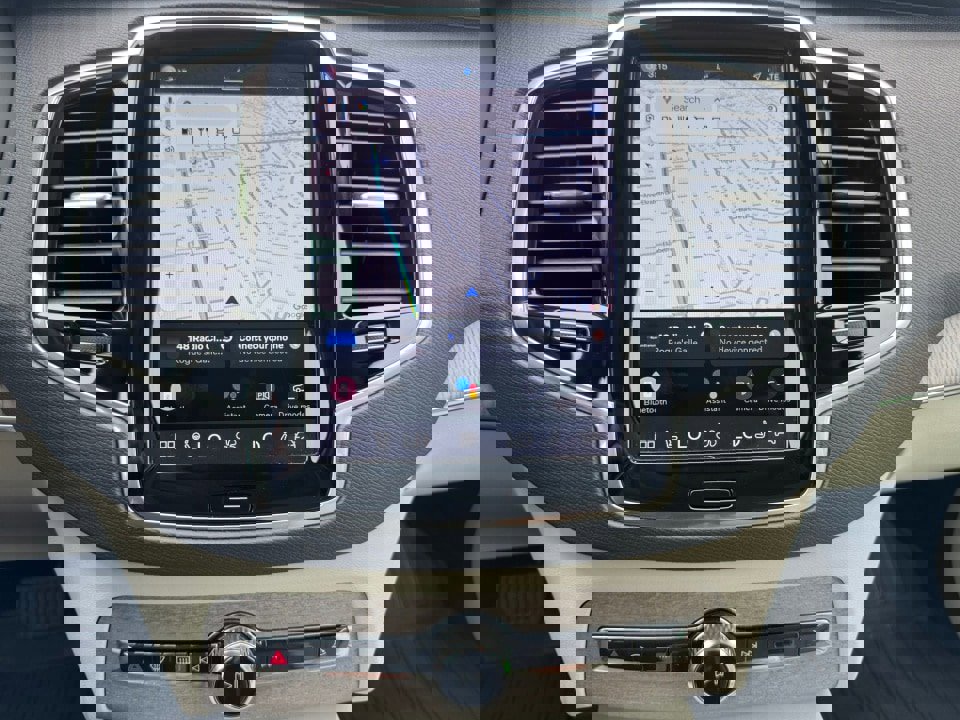 Certified 2023 Volvo XC90 B6 Plus w/ Protection Package Premier image 17