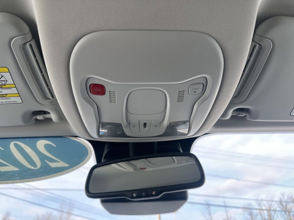 Used 2022 Jeep Renegade Latitude w/ Convenience Group image 26