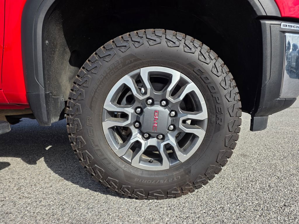 Used 2024 GMC Sierra 3500 SLE w/ SLE Value Package image 30