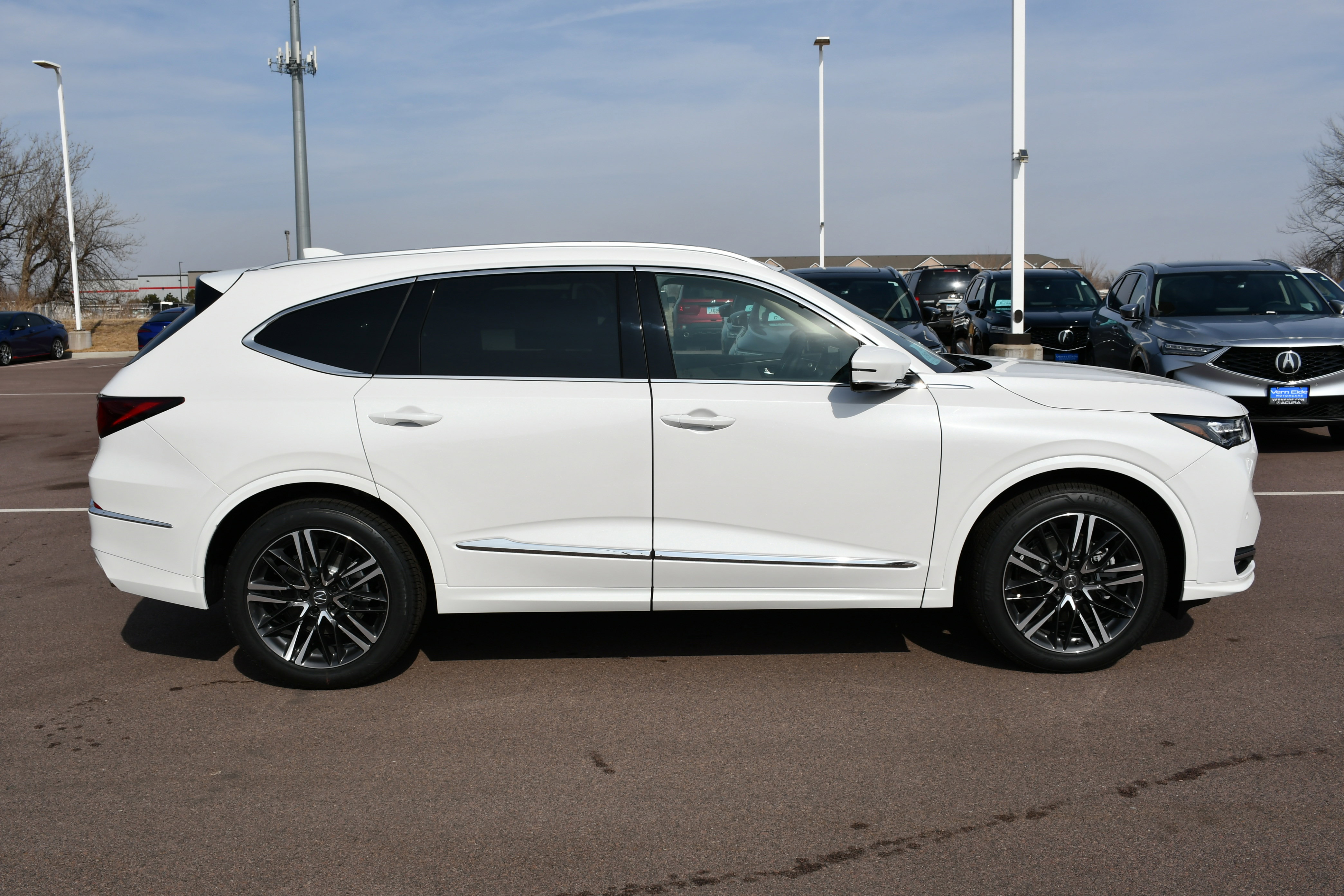 New 2026 Acura MDX SH-AWD w/ Advance Package image 5