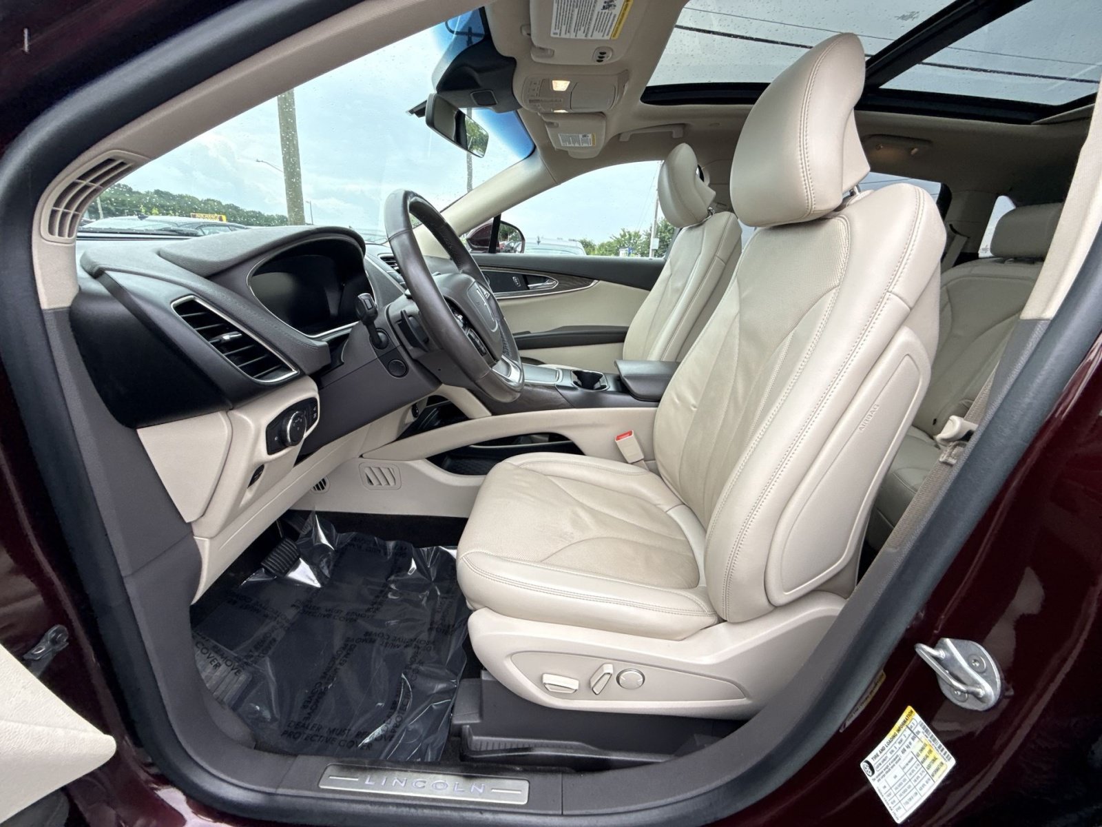 Used 2019 Lincoln Nautilus Reserve AWD/4WD image 13