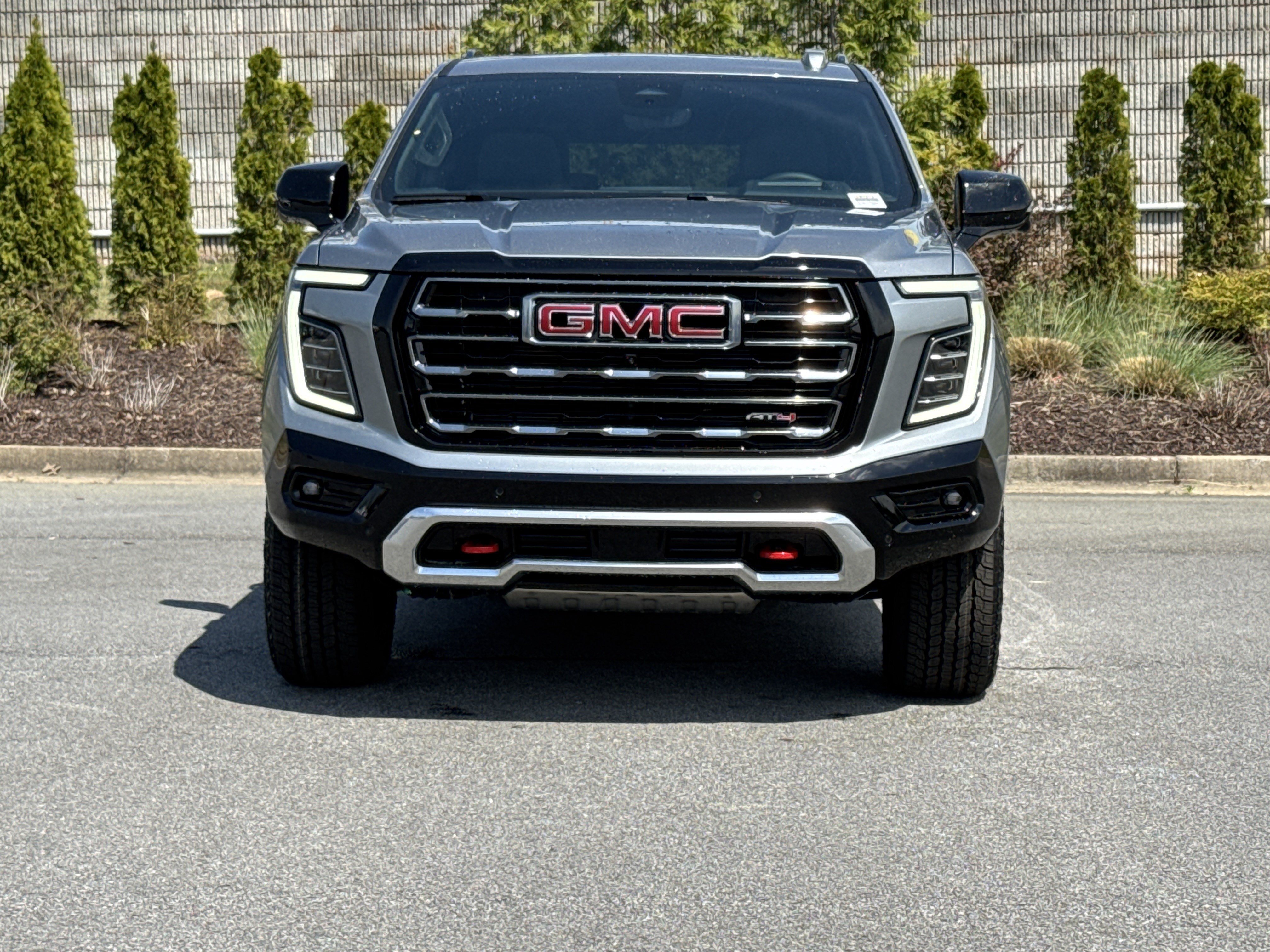 New 2026 GMC Yukon XL AT4 w/ AT4 Premium Plus Package AWD/4WD image 3