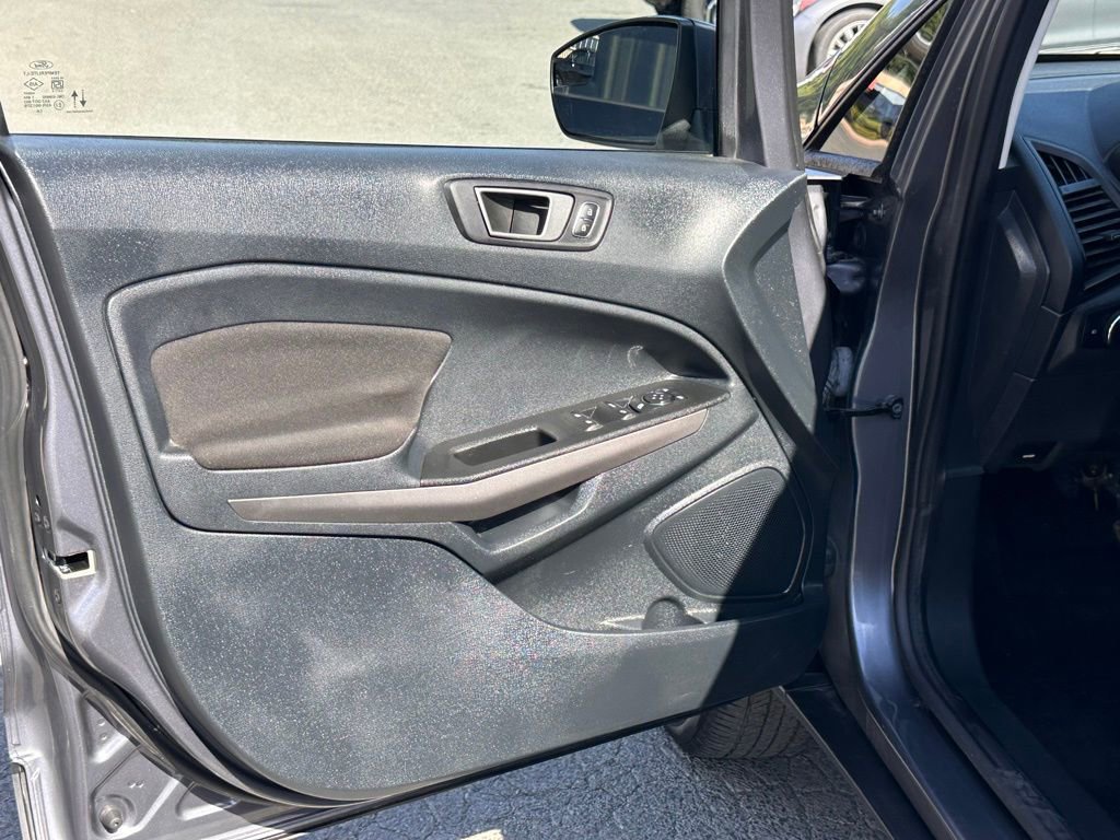 Used 2021 Ford EcoSport SE FWD image 12