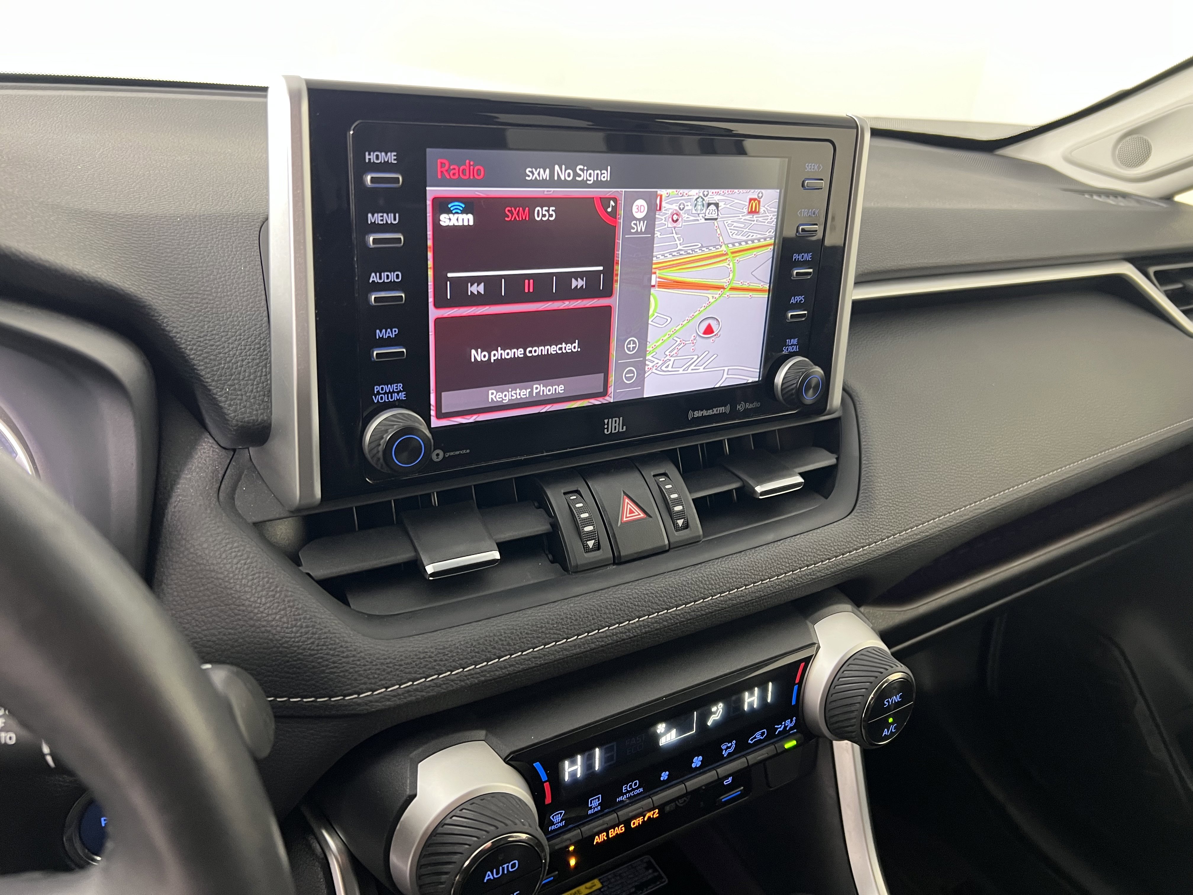 Used 2020 Toyota RAV4 Limited image 29