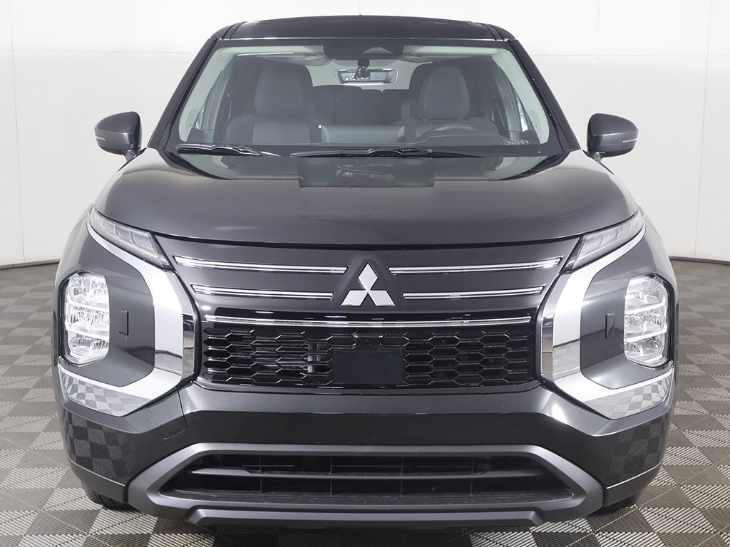 New 2026 Mitsubishi Outlander ES AWD/4WD image 11