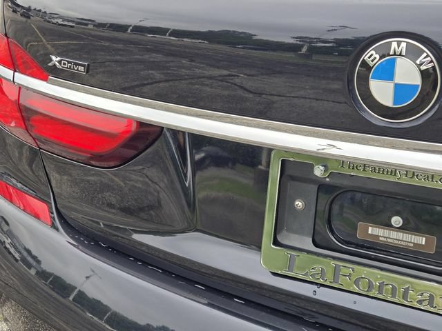 Used 2018 BMW 750i xDrive AWD/4WD image 9