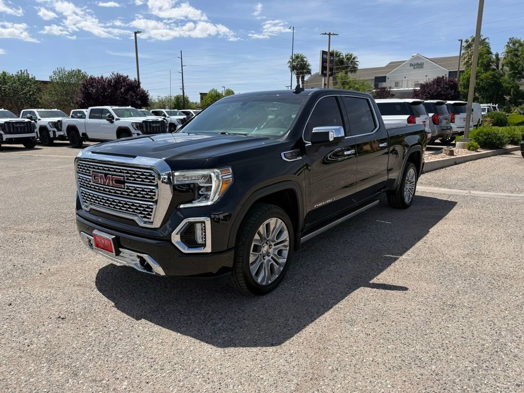 Used 2021 GMC Sierra 1500 Denali w/ Denali Premium Package AWD/4WD image 1