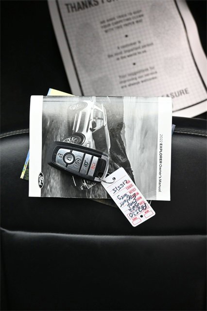 Used 2022 Ford Explorer XLT w/ Equipment Group 202A image 12