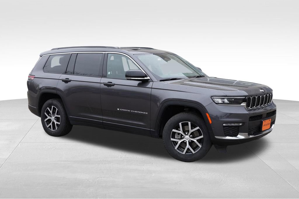 Certified 2024 Jeep Grand Cherokee L Limited w/ Luxury Tech Group II AWD/4WD image 2