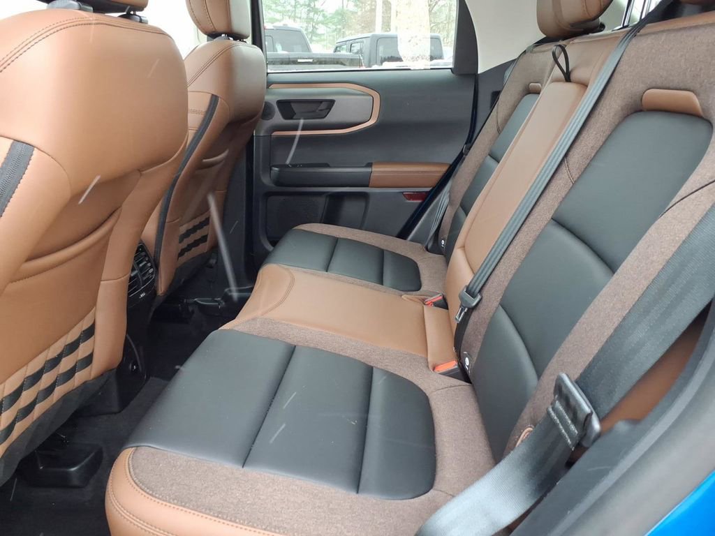 Used 2025 Ford Bronco Sport Outer Banks w/ Outer Banks Tech Package+ image 14