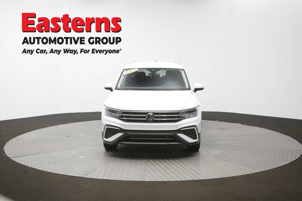 Used 2024 Volkswagen Tiguan SE image 52