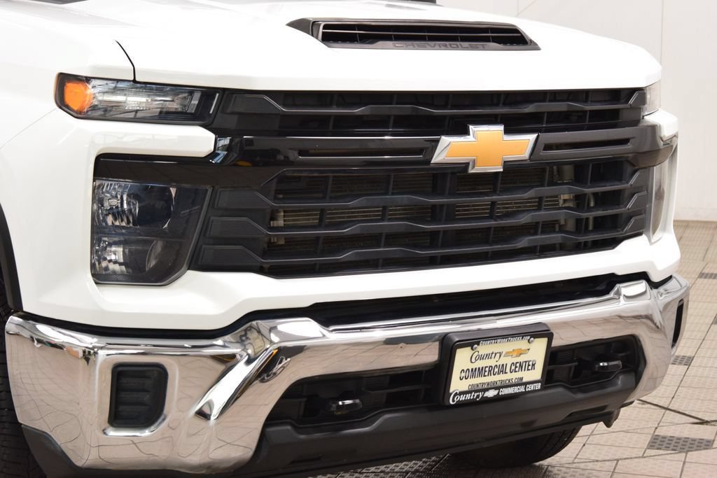 Used 2024 Chevrolet Silverado 3500 W/T w/ WT Convenience Package AWD/4WD image 7