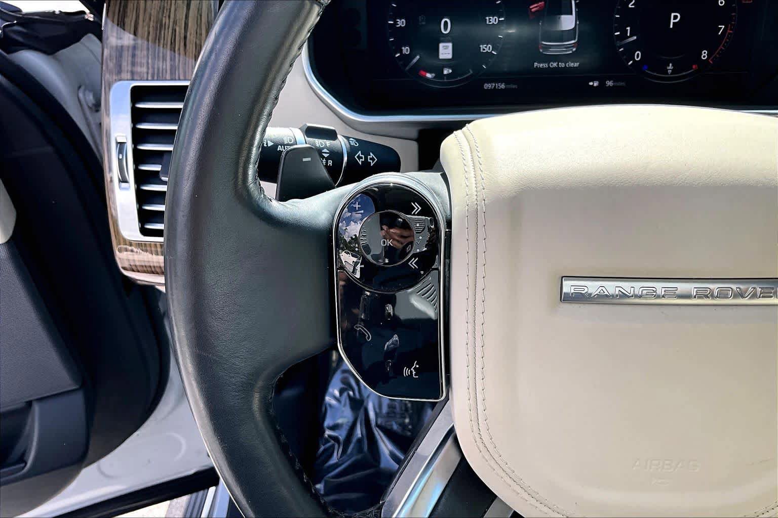 Used 2019 Land Rover Range Rover HSE AWD/4WD image 22