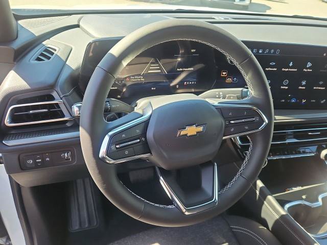 New 2027 Chevrolet Traverse LT w/ LPO, Cargo Package FWD image 11