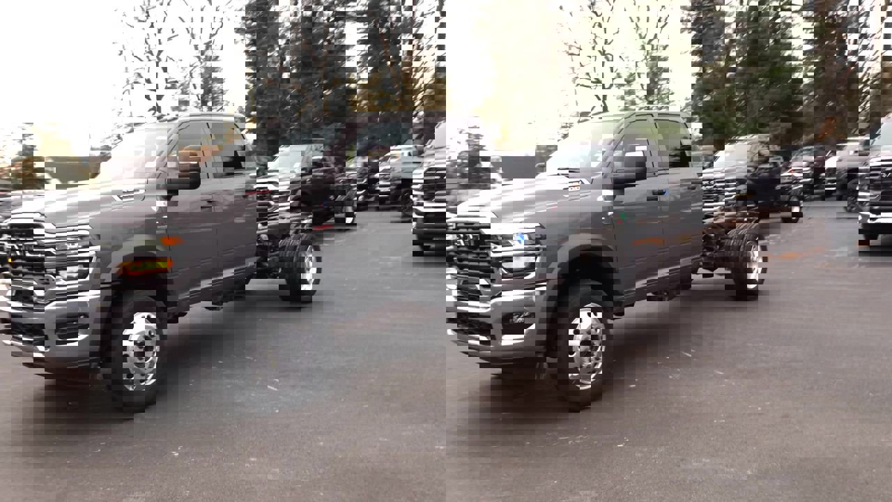 New 2026 RAM 4500 Tradesman w/ Chrome Appearance Group image 4