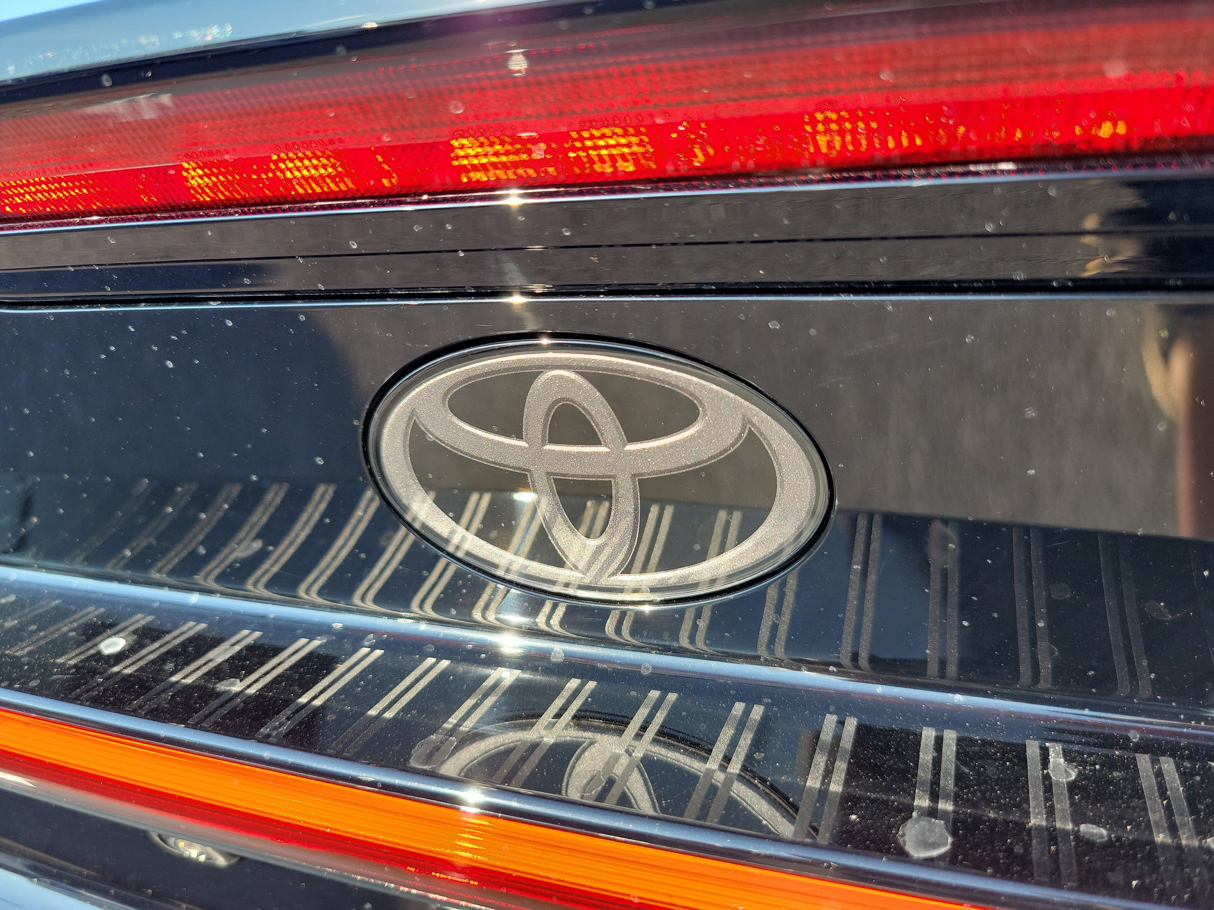 New 2026 Toyota Prius LE image 30