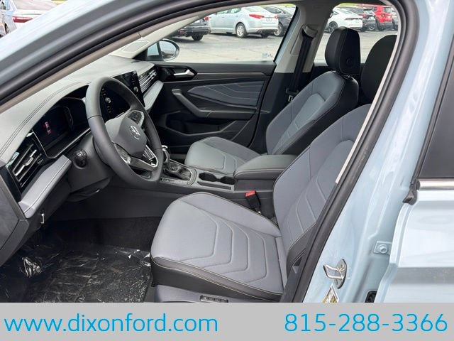 New 2026 Volkswagen Jetta SEL FWD image 9