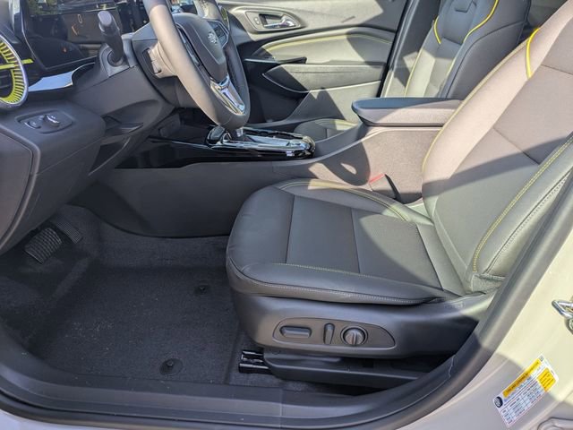 New 2026 Chevrolet Trax ACTIV w/ Sunroof Package FWD image 11