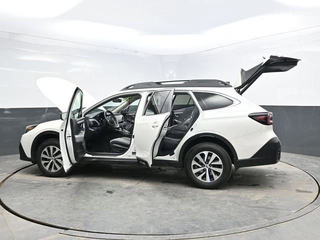 Used 2021 Subaru Outback Premium image 42