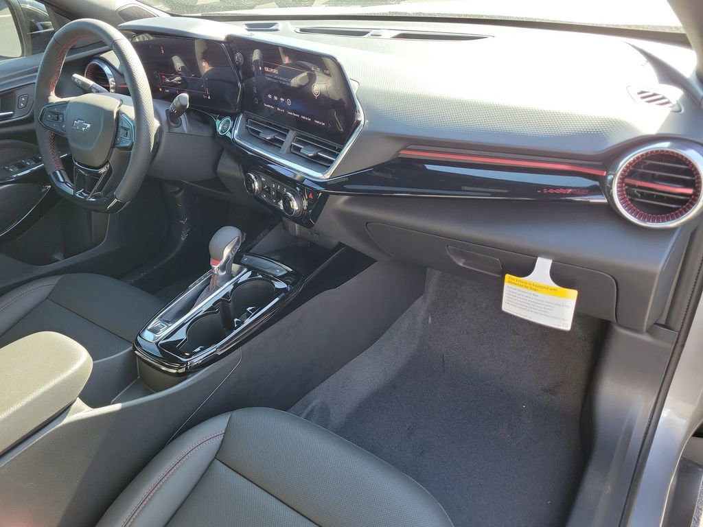 New 2026 Chevrolet Trax RS w/ Sunroof Package image 21