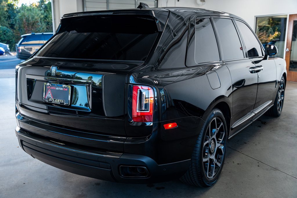 Used 2022 Rolls-Royce Cullinan Black Badge image 27