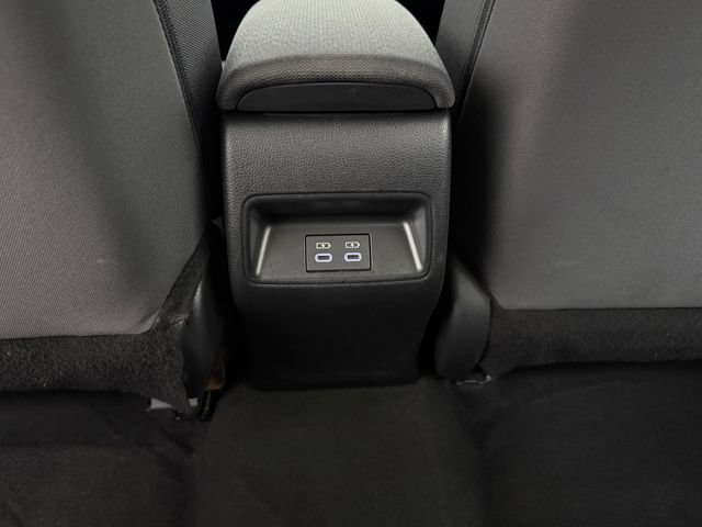 Used 2025 Toyota Corolla LE FWD image 32