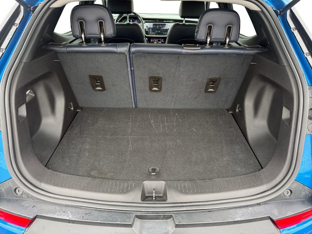 Certified 2023 Chevrolet Bolt EUV LT w/ Convenience Package image 19