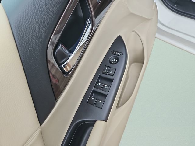Certified 2017 Honda Accord EX-L image 28