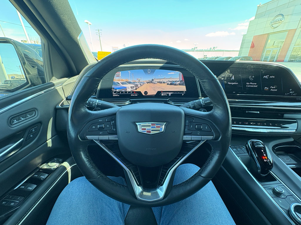 Used 2021 Cadillac Escalade ESV Sport w/ Driver Assist Tech Package AWD/4WD image 24