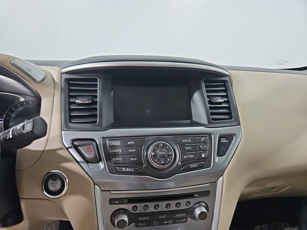 Used 2018 Nissan Pathfinder SL AWD/4WD image 19
