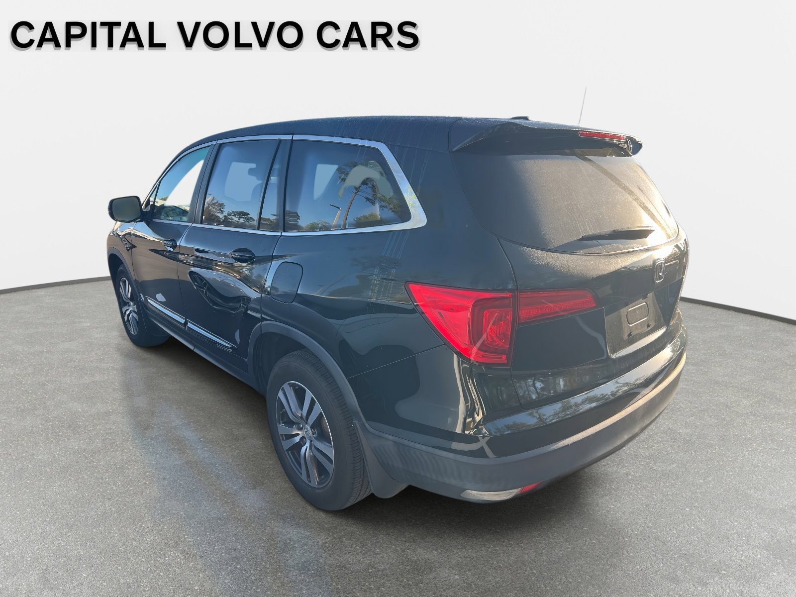 Used 2018 Honda Pilot EX-L image 3