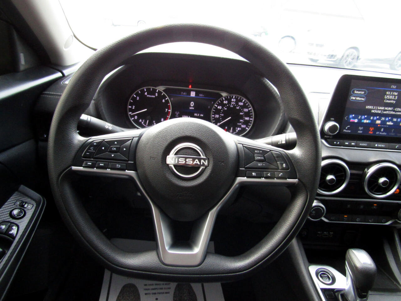 Used 2024 Nissan Sentra SV image 10