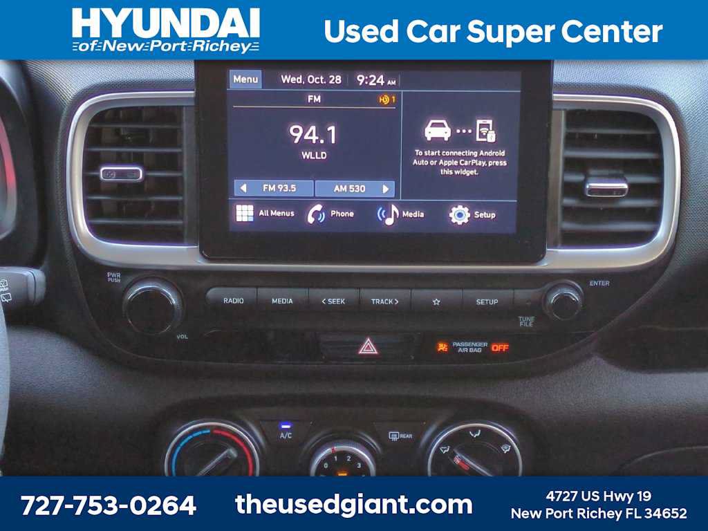 Used 2026 Hyundai Venue SE FWD image 18