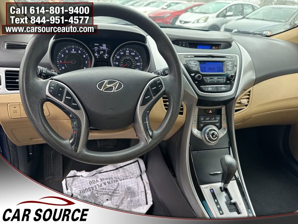 Used 2013 Hyundai Elantra GLS w/ Preferred Pkg image 8