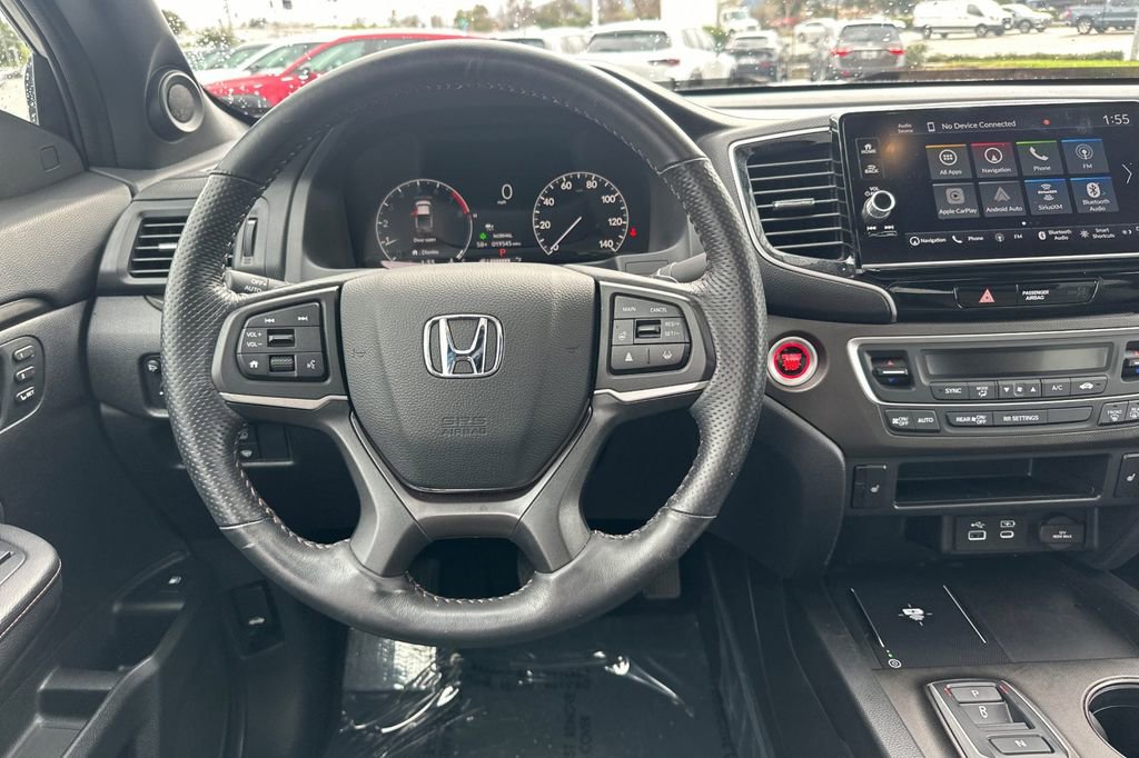 Used 2025 Honda Ridgeline TrailSport image 14