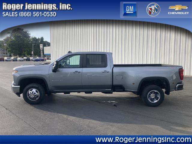 Used 2024 Chevrolet Silverado 3500 LT w/ All Star Edition image 2