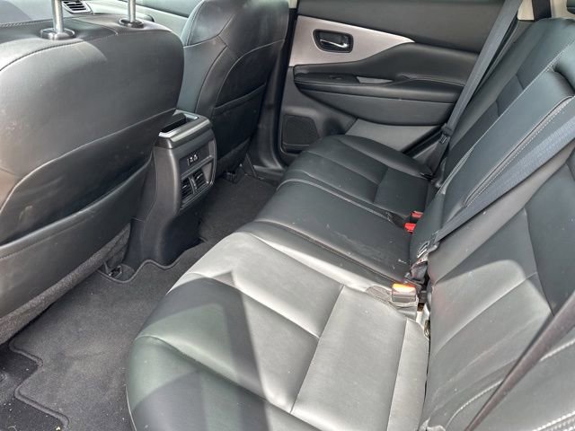 Used 2023 Nissan Murano SV w/ SV Midnight Edition Package FWD image 12