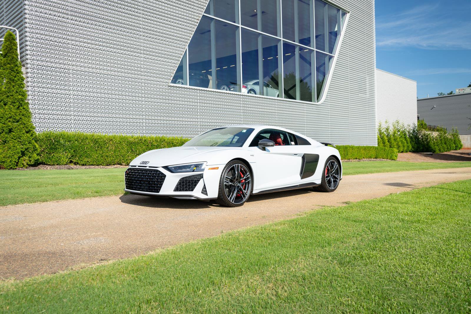 Certified 2023 Audi R8 V10 performance AWD/4WD image 13