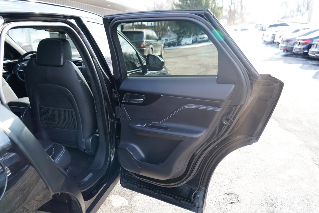 Used 2019 Jaguar F-PACE R-Sport image 71