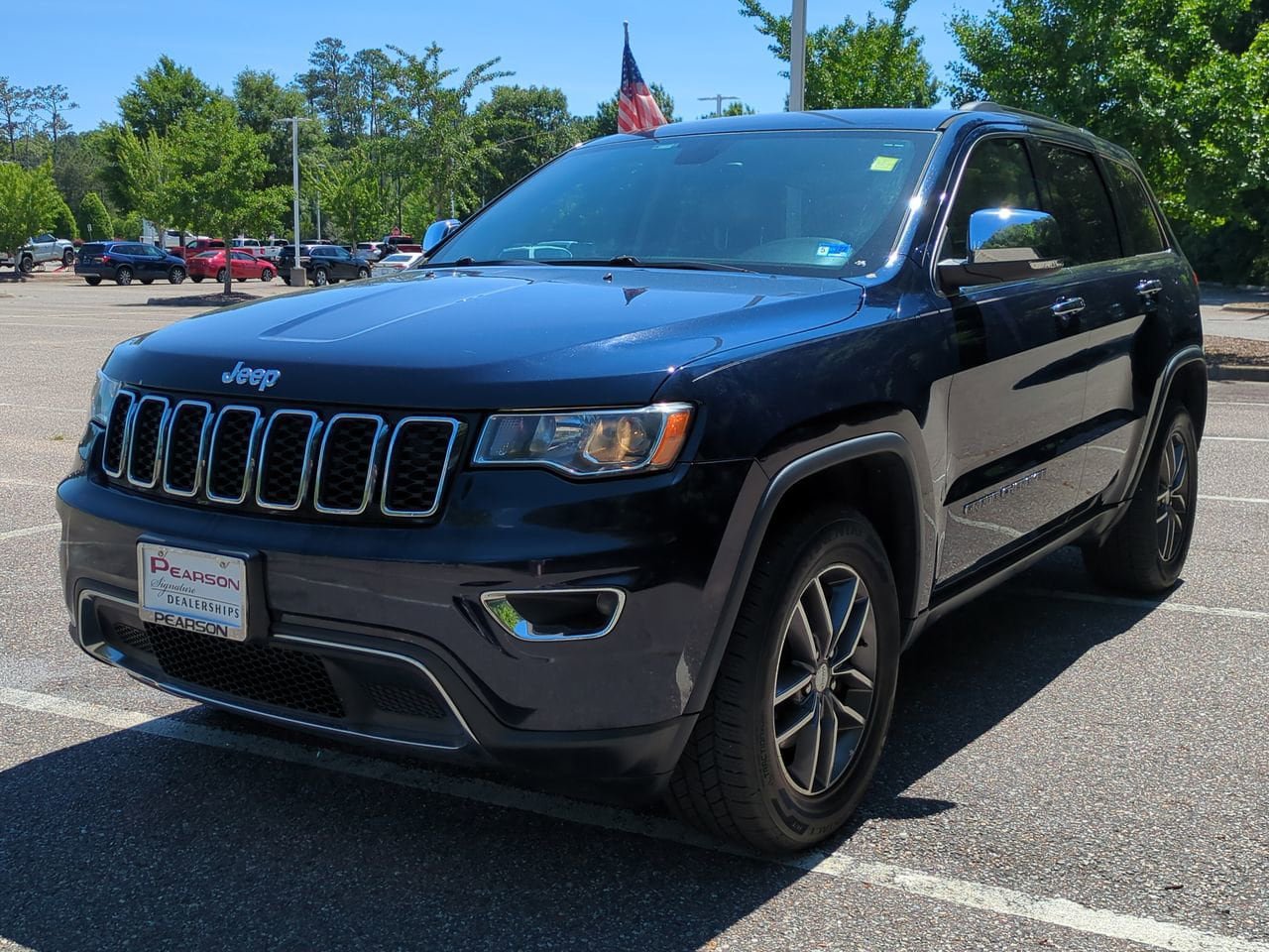 Used 2017 Jeep Grand Cherokee Limited AWD/4WD image 8