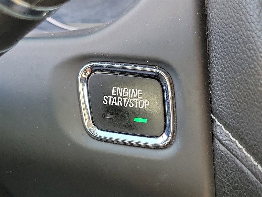 Used 2023 GMC Acadia SLT image 7