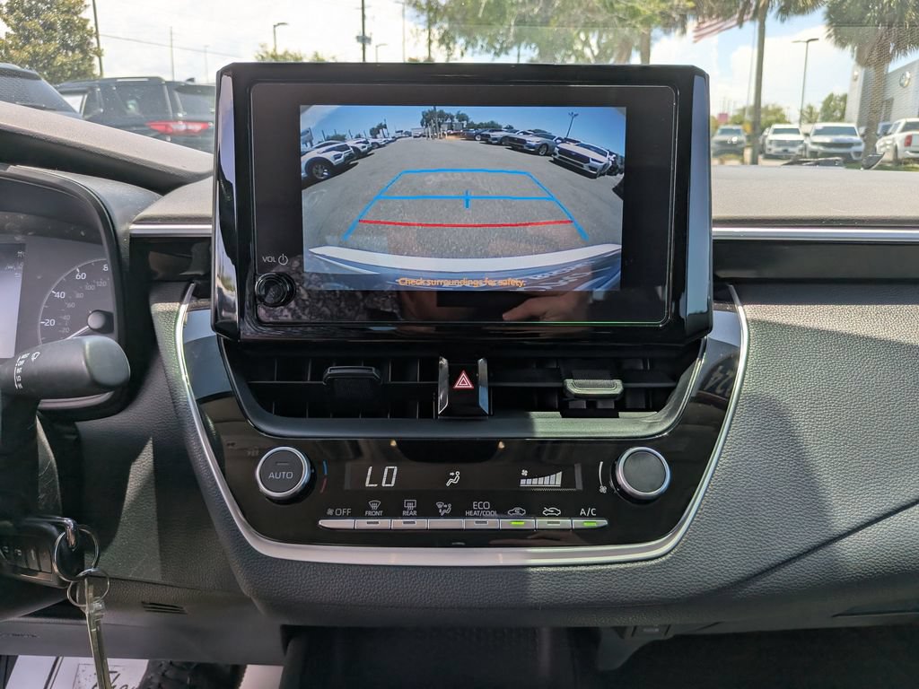 Used 2024 Toyota Corolla LE FWD image 25
